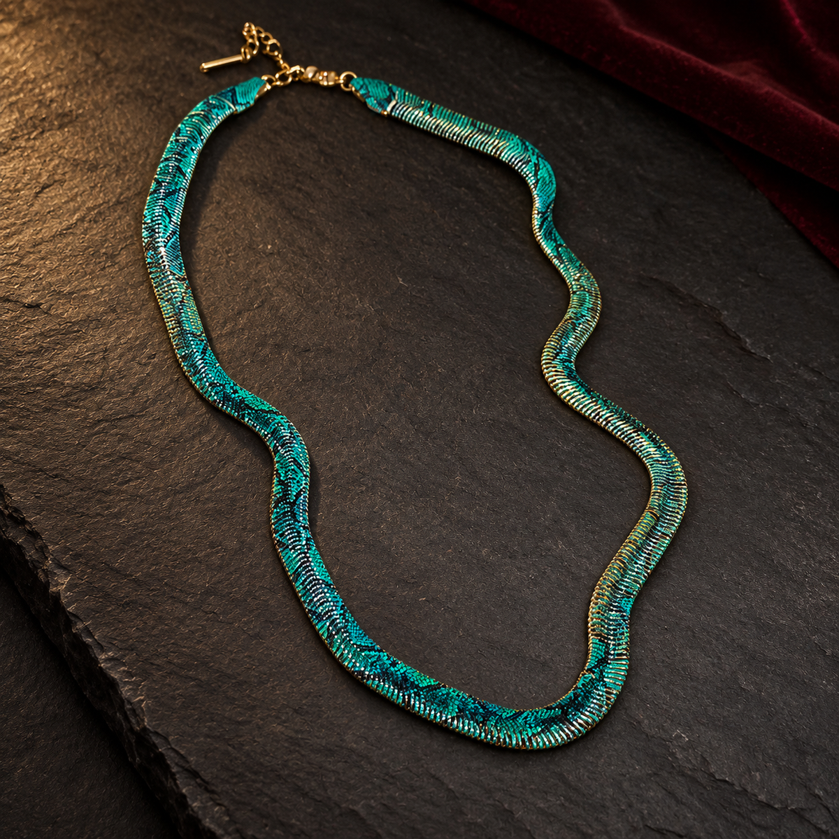 OUROSA Signature Serpent · Emerald