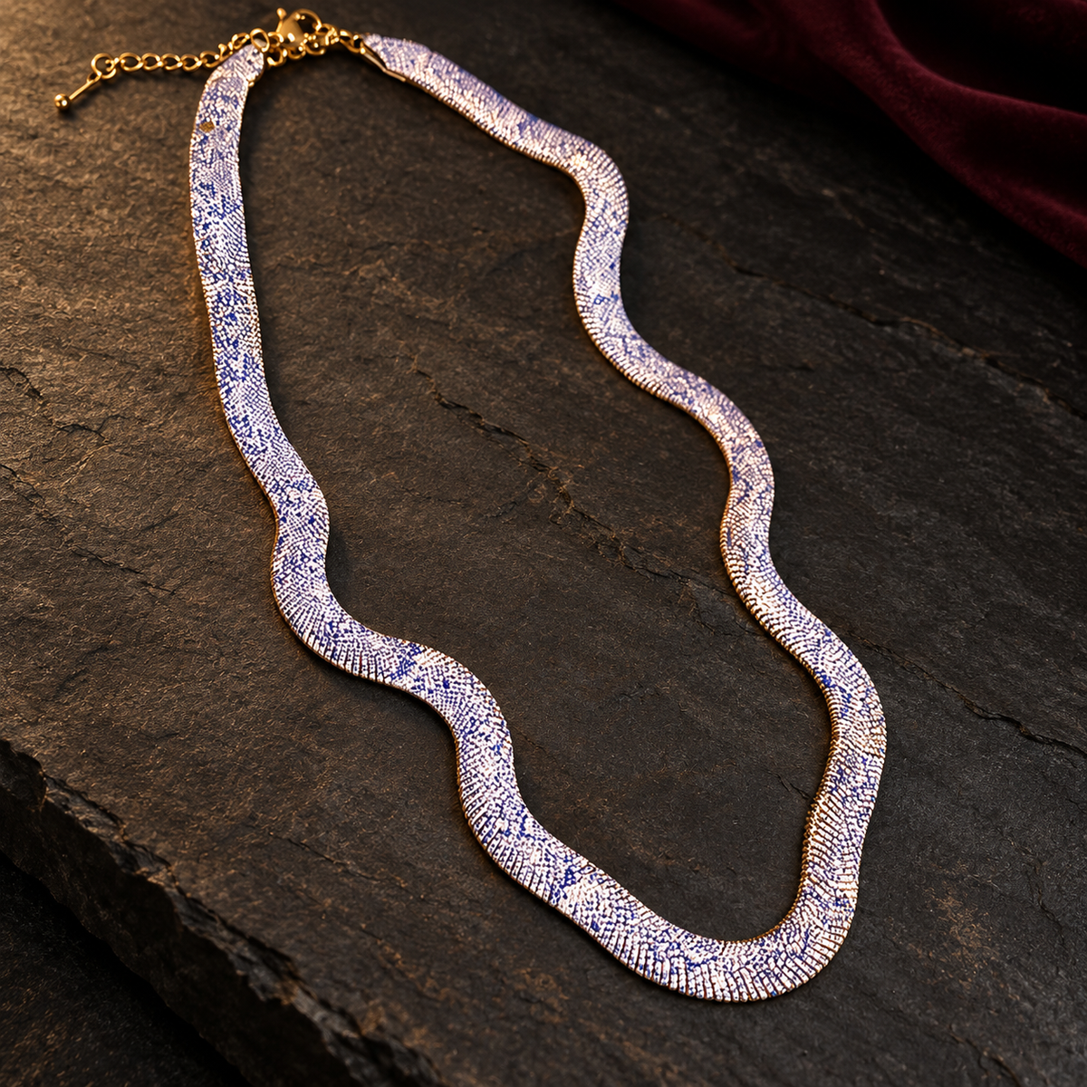 OUROSA Signature Serpent · Porcelain
